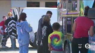 Indoor soccer team hosts 'Trunk or Treat' event in Brunswick