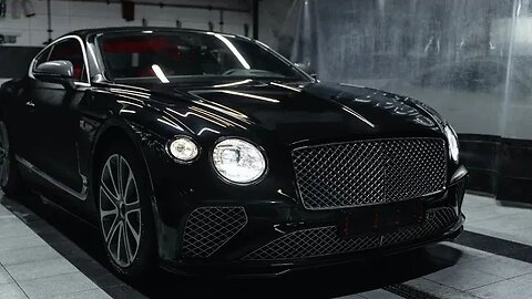 Should You Store Your Car In a Garage?