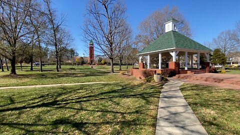 Walk and talk tour of the Lake Park, NC, town center - Small Towns - Cities - Vlogging America