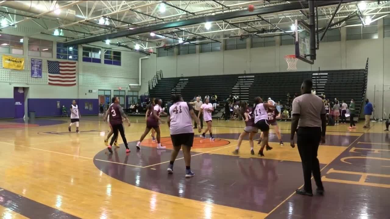 Milwaukee Midnight basketball league launches first ever women's program