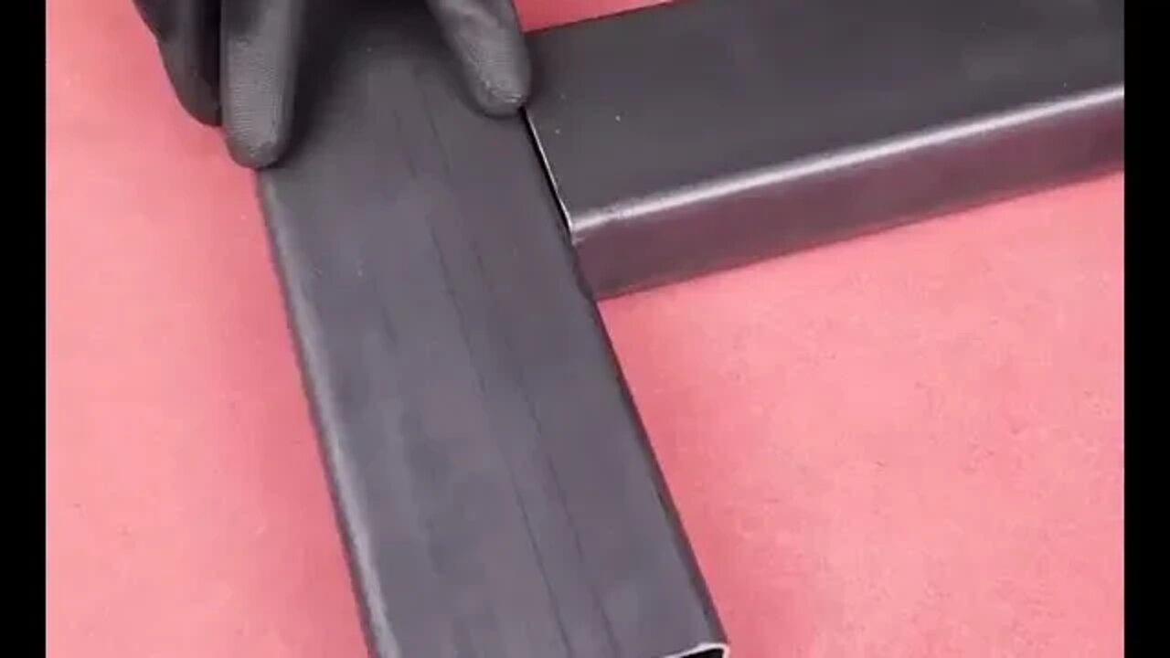 Сoeдинeние пpoфильнoй тpубы бeз cвapки