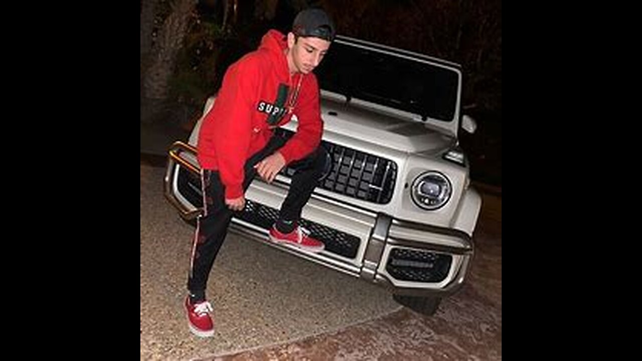 Faze rug is a BALLER!