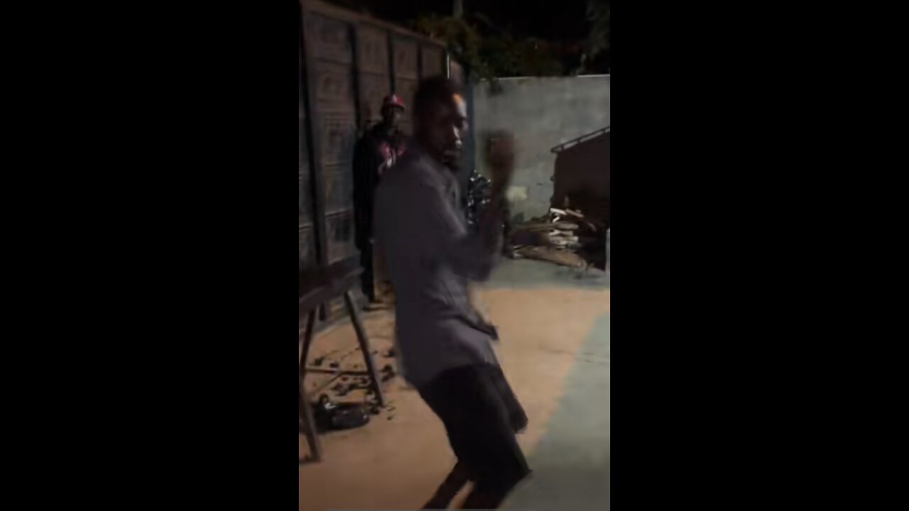 The craziest dancer must watch