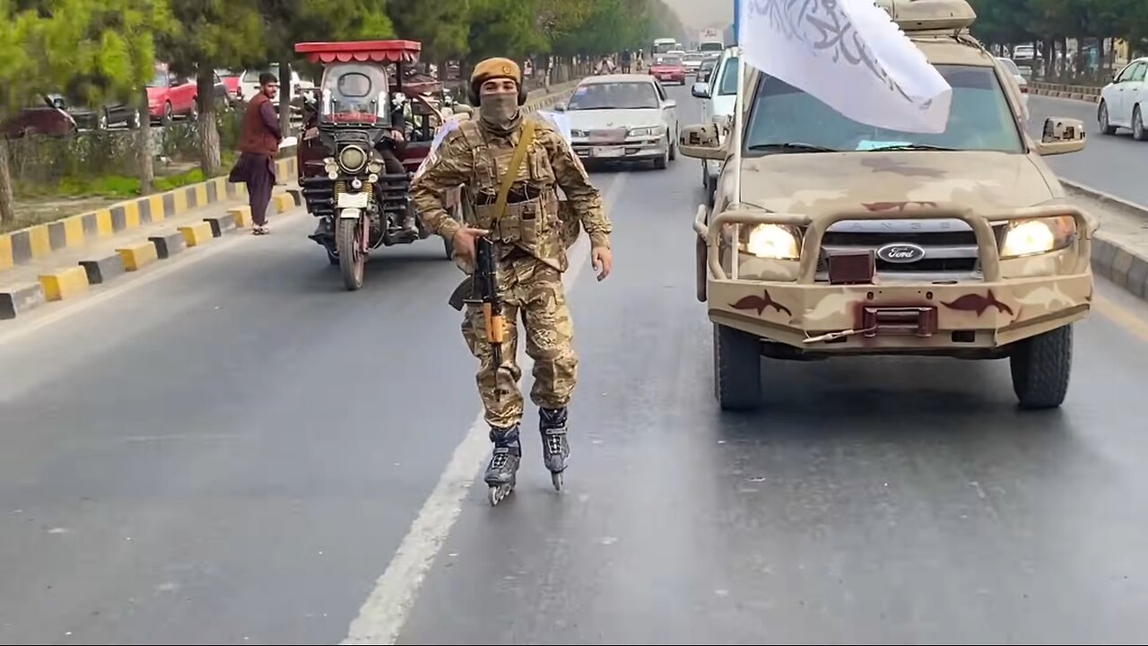 Afghan TALIBAN Army Soldiers Show Off Impressive Skating Skills on the Roads!