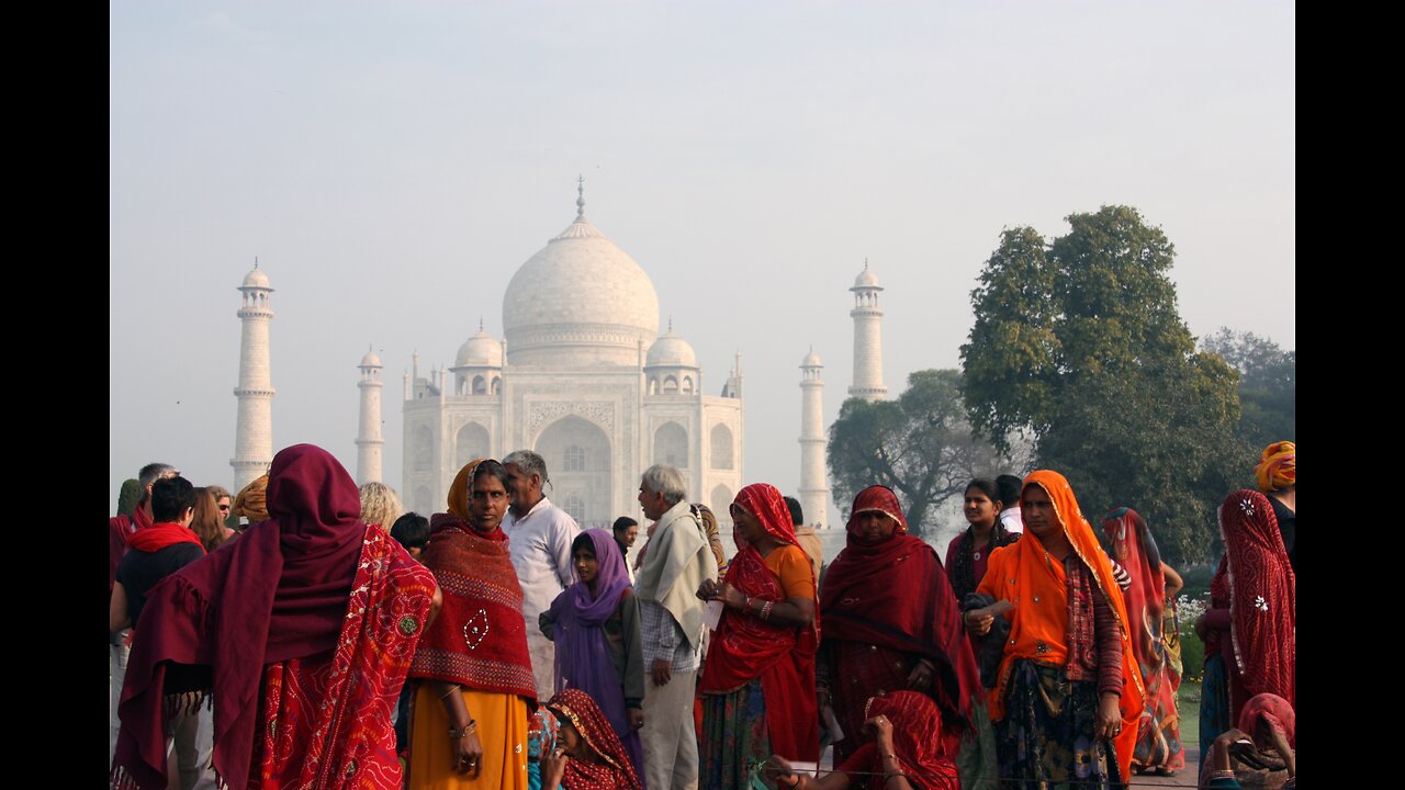 The Impact of Indian Civilization - Sanjeev Sanyal with Sadhguru