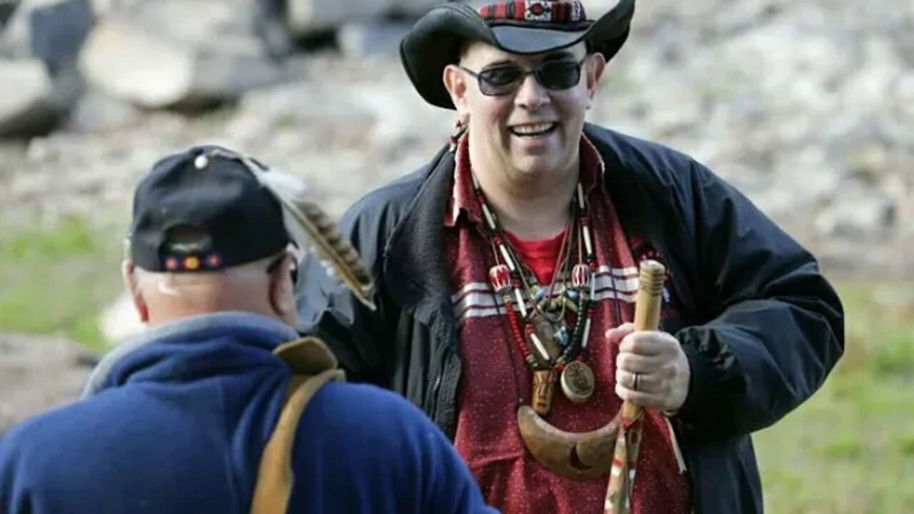 To Stir With Love - Rabbi Kivlevitz and Rabbi Kolakowski interview Native American Chief DeMund