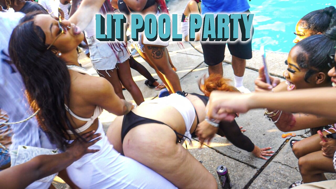 LIT POOL PARTY BADDIES TWERKING EVERYWHERE #poolparty