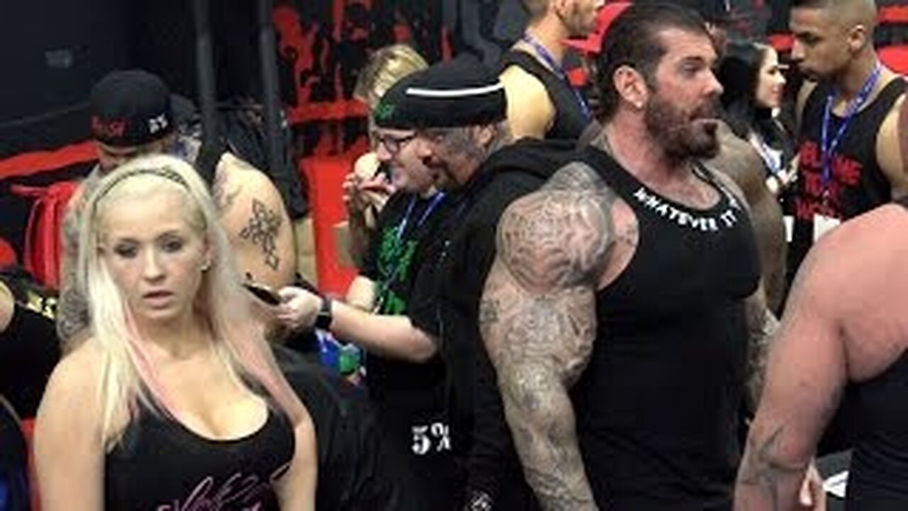 Rich Piana Hanging at LA Fit Expo 2016