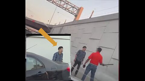 Deranged Man On Dallas Freeway Goes Ballistic!