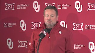 SOCIAL: Bob Stoops returns