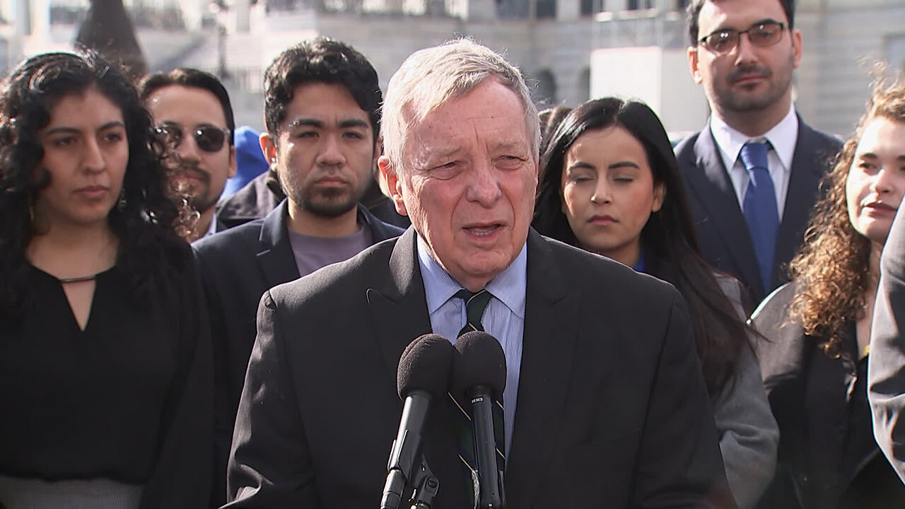 Sen. Durbin invites Republican senators to support DACA fix