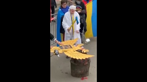 Anti-Russia freaks "performance"...
