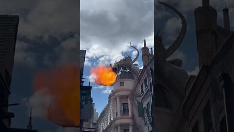 Dragon breath #wizardingworld #shorts #harrypotter #gringotts #diagonalley #universalorlando #uoap