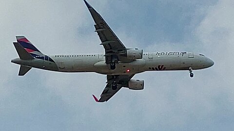 Airbus A321 PT-XPQ vindo de Brasília para Fortaleza,A321 PT-XPQ coming from Brasília to Fortaleza
