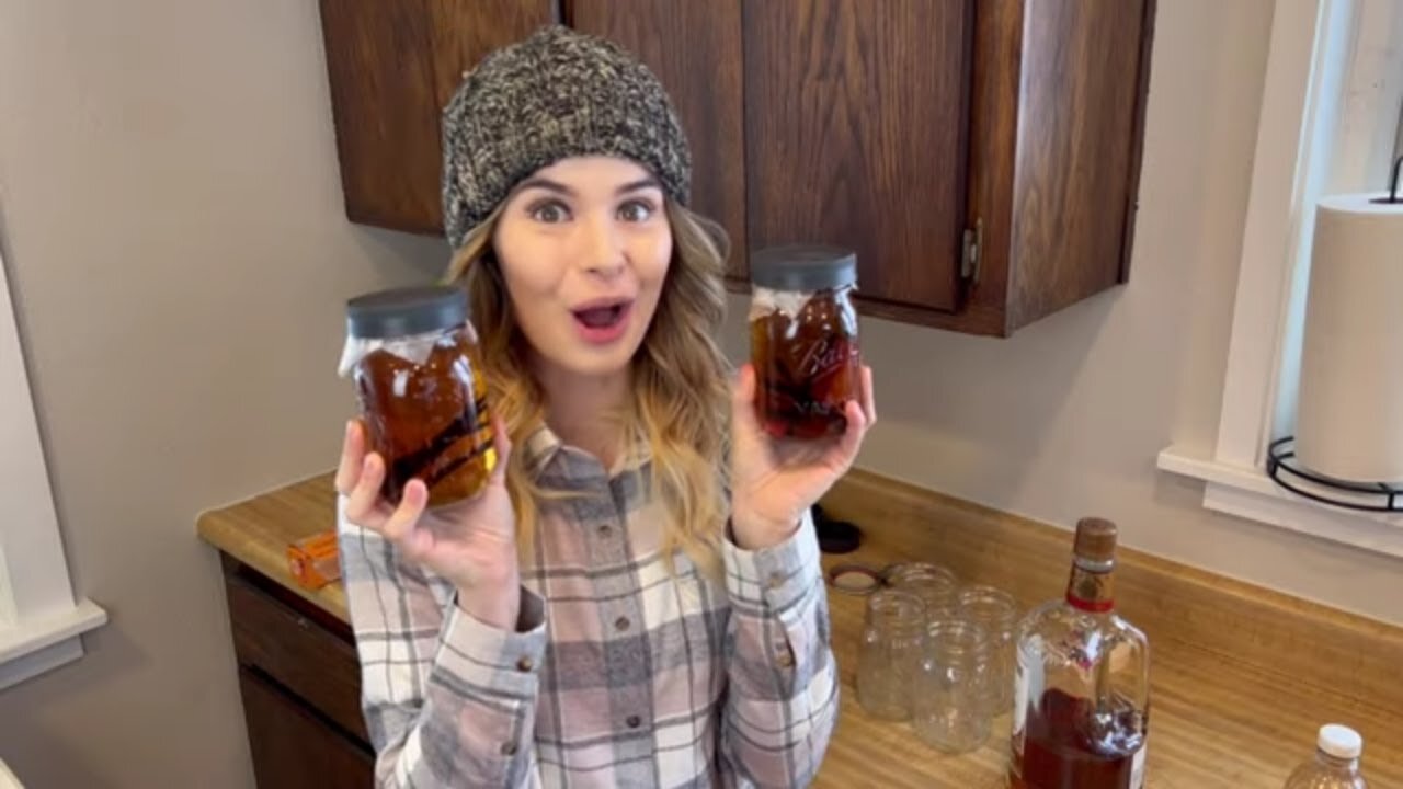 Making Homemade Vanilla Extract