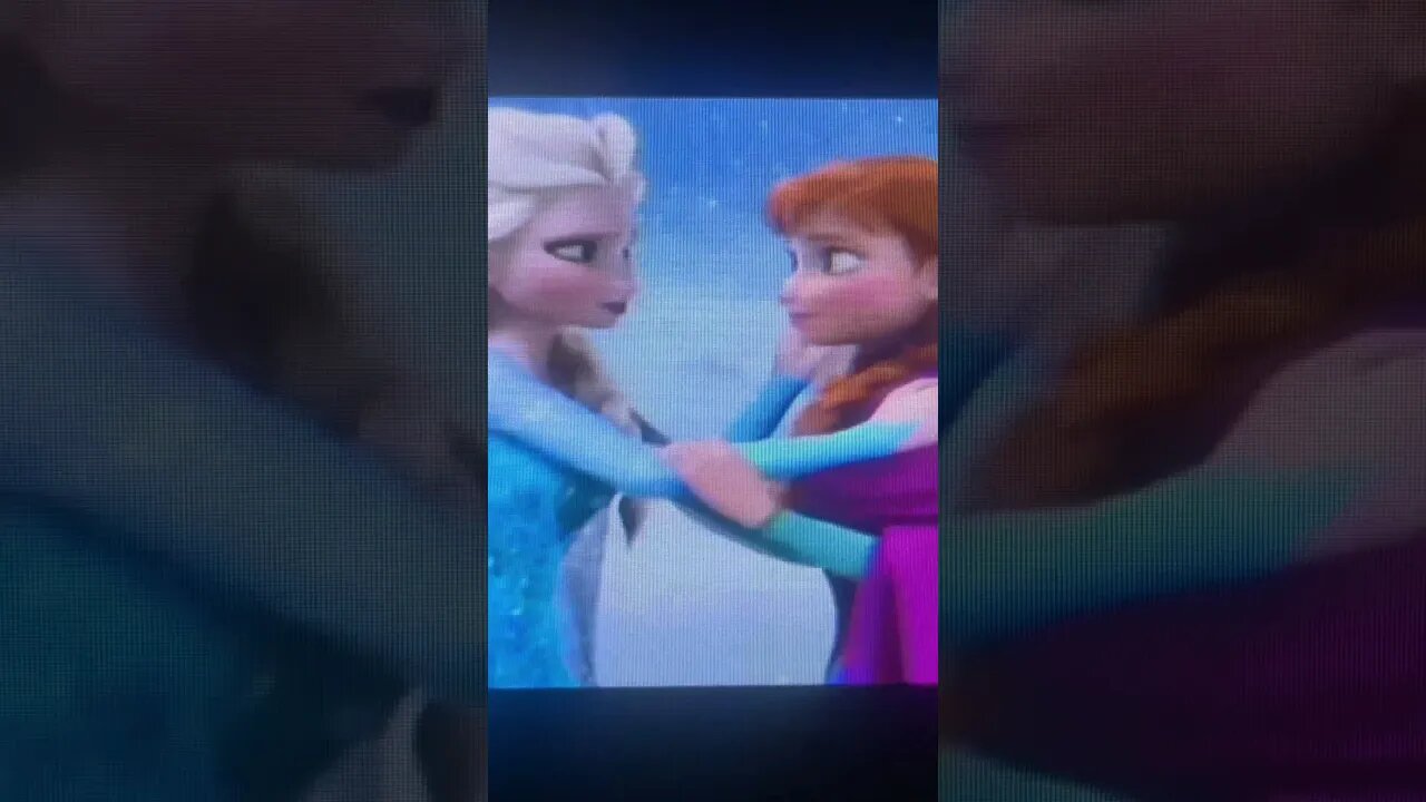 Princess Anna Saves Queen Elsa from Prince Hans☃️❤️ #shorts #short #disney #frozen