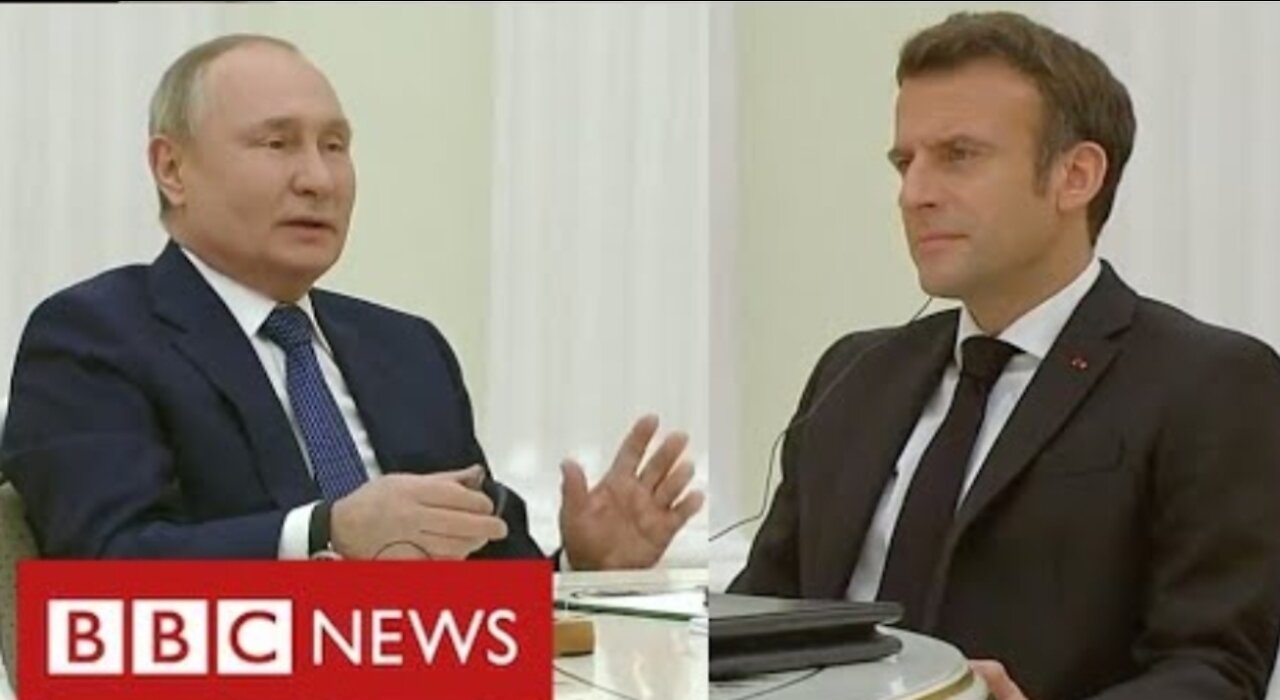 Presidents Macron and Putin discuss "how to avoid war” in Ukraine - BBC News