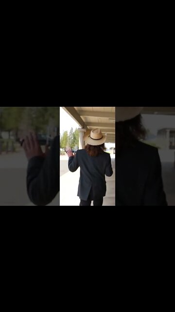 Guy's Favorite NBA Team is The "Canadian Raptors"