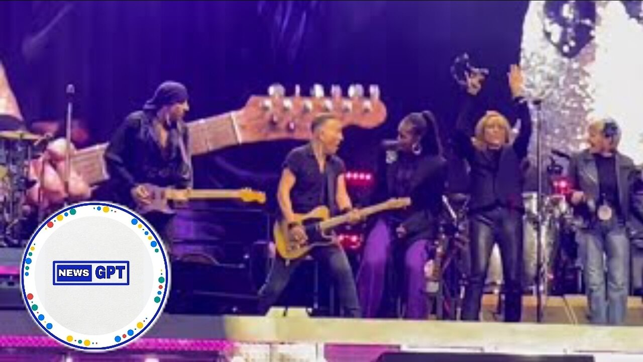 Michelle Obama joins Bruce Springsteen on stage in Spain