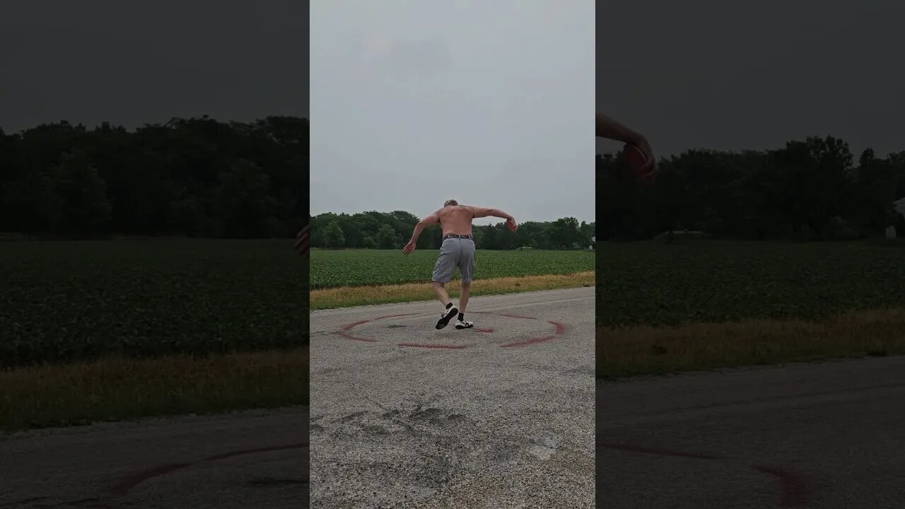 Discus Throw practice, Crazy 🤪 old man, it's coming around