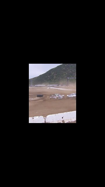 Who here loves a nice Sunday drive?