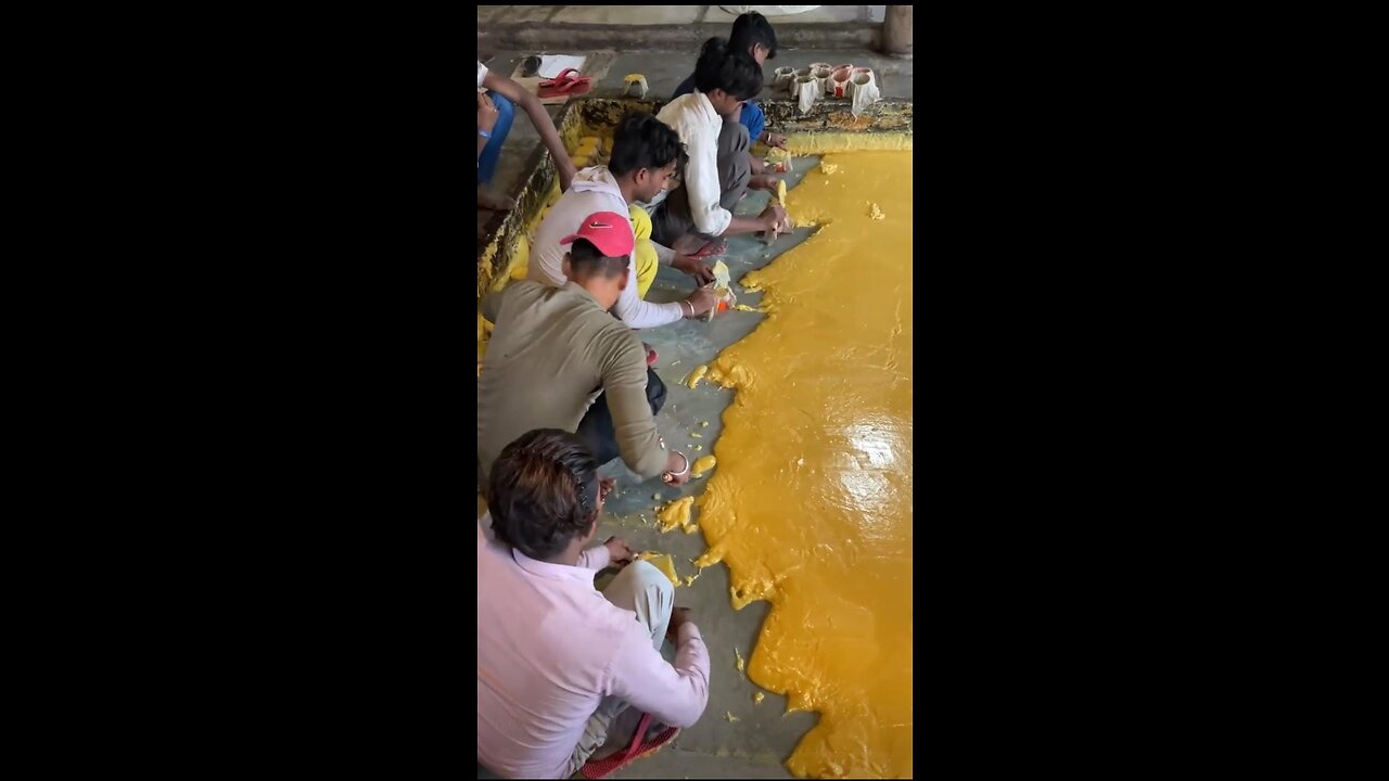 Art gud making beautiful video