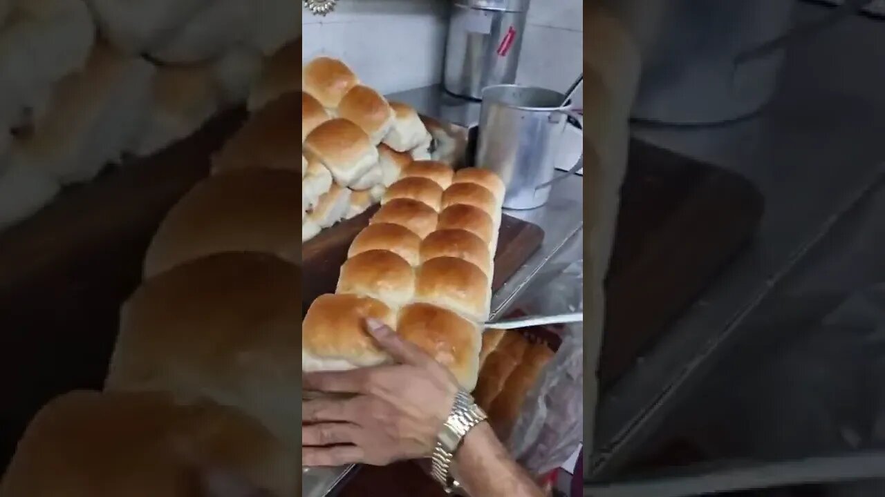 Best Vada Pav of Maharashtra