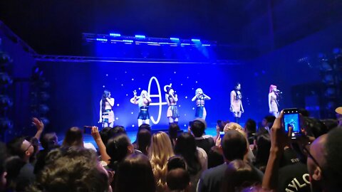 Everglow in Dallas After Unit Performance chat