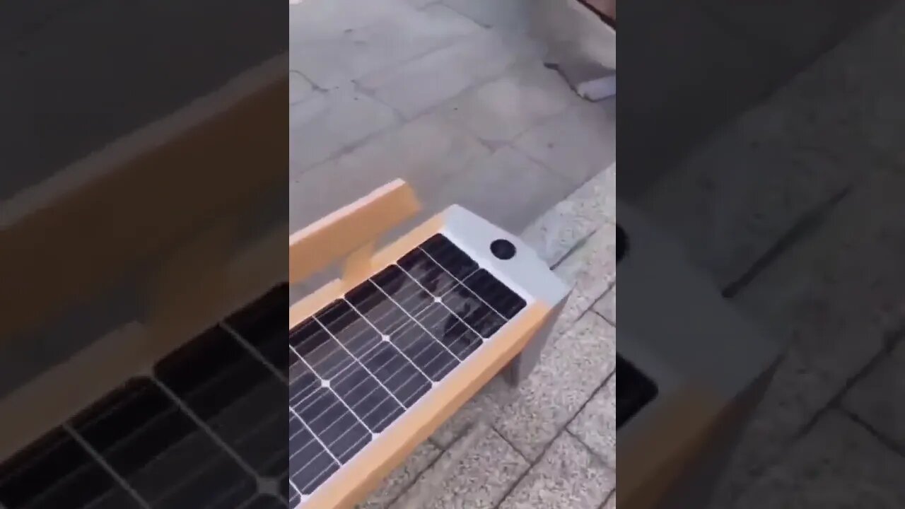 Smart innovation Solar bench with inbuilt wireless charger