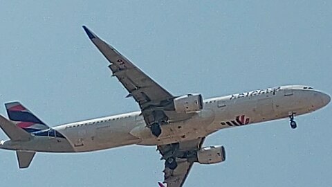 Airbus A321 PT-XPG coming from Salvador to Fortaleza