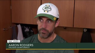 Aaron Rodgers calls Packers offense out, praises draft picks