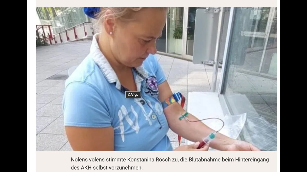 Frau Dr. Rösch bei der Blutabnahme im - sorry - VOR dem AKH Wien