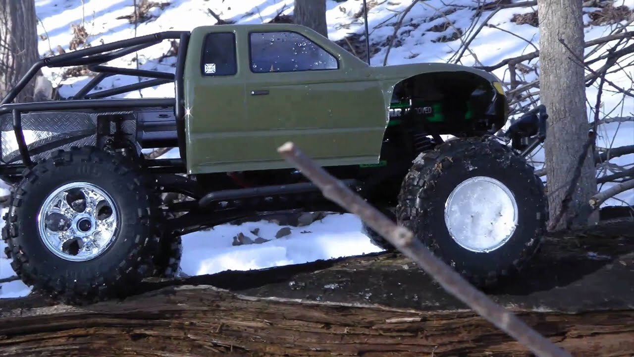 Amazing Axial SCX10 Honcho Trail Honcho Scale Crawling