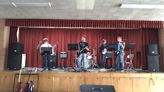 Rock Dojo: Comfortably Numb (Pink Floyd Cover)