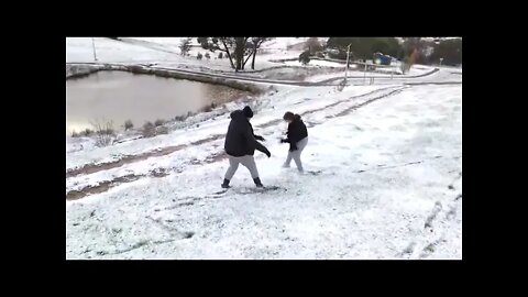 Snowfall dusts parts of Australia on first day of winter