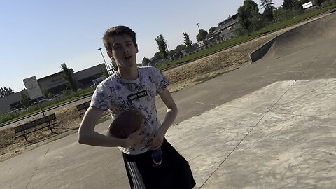 Bloopers of Yung Alone Falling At Skate Park