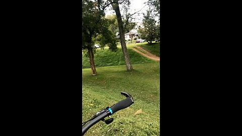 huge mtnbike drop