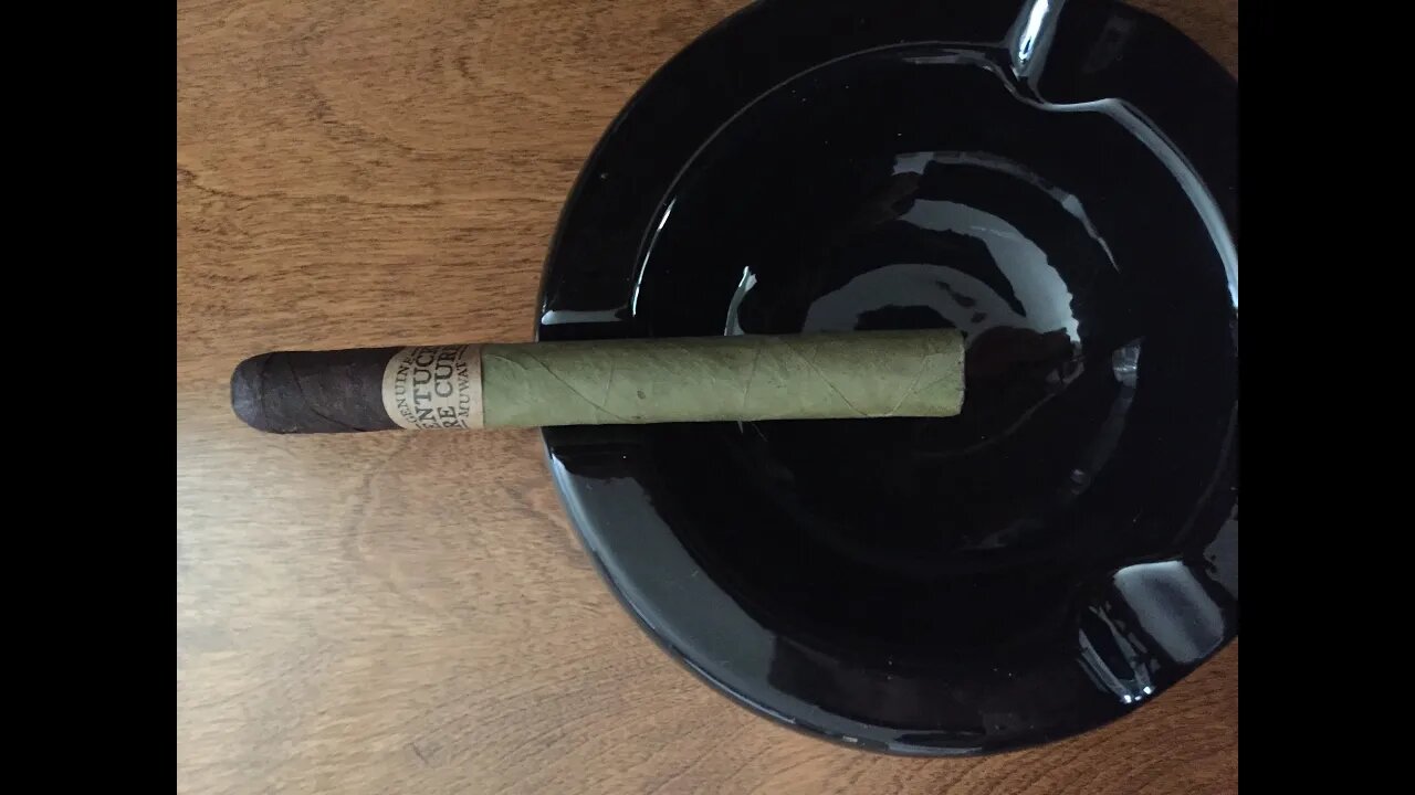 Drew Estate's Kentucky Fire Cured (KFC) Swamp Rat and tunneling!