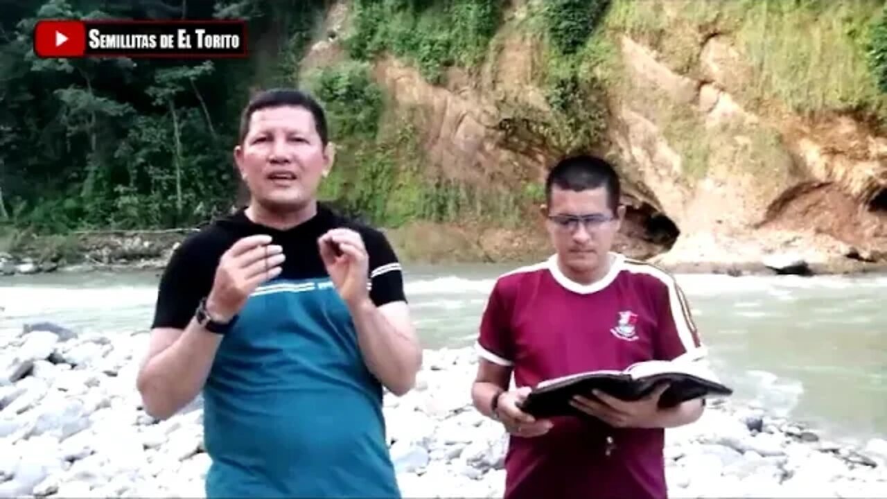 El Padre Luis Toro nos invita a leer la Palabra de Dios (La Biblia). Mes de la Biblia.