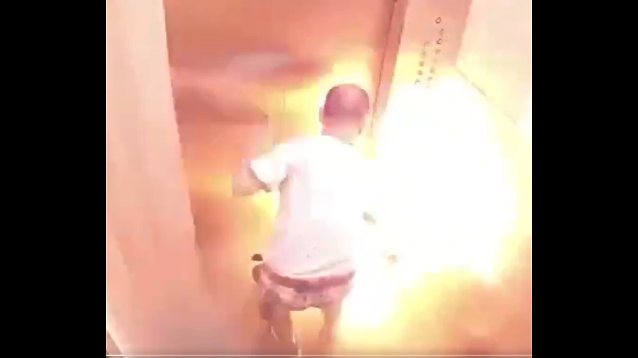 LITHIUM BATTERY EXPLODES IN ELEVATOR WHICH CHARS A MANS BODY THEN DIES DAYS LATER