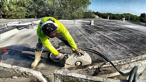 Trimming Edge of Building | Concrete Cutting Miami, LLC