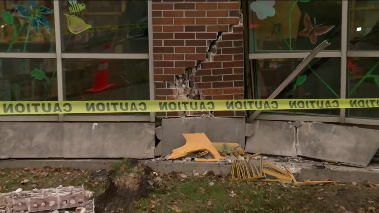 6 brought to hospital after school bus, MCTS bus crash at Milwaukee library