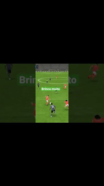 Cavani brincando com a zaga do menino ! FIFA 22