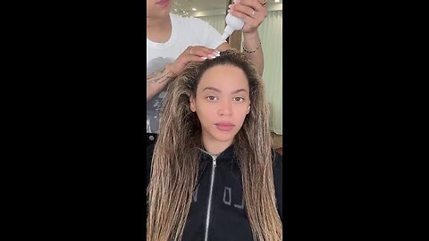 Beyoncé shares her hair wash routine in new video for CÉCRED.