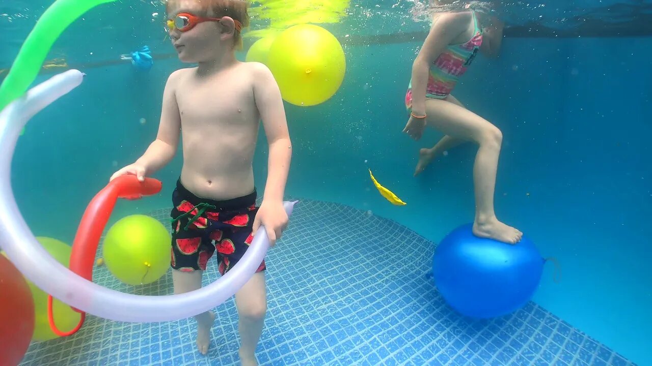 Water balloons Underwater