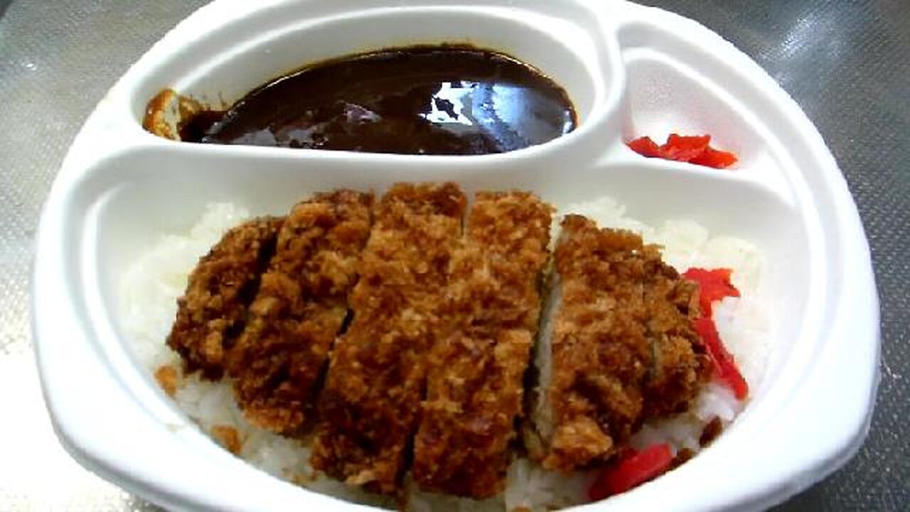 500 Yen Meal in Japan - Pork Curry Pork Cutlet & Rice