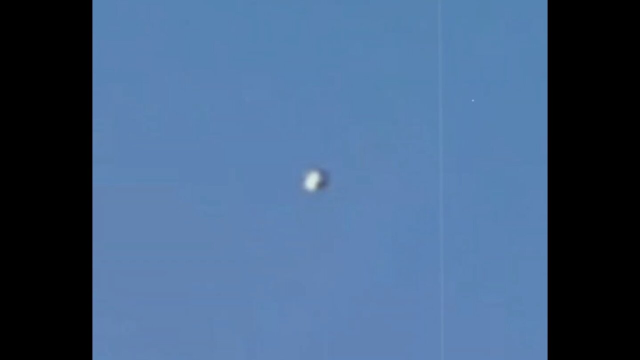 UFO Captured on Video over Springfield, Missouri