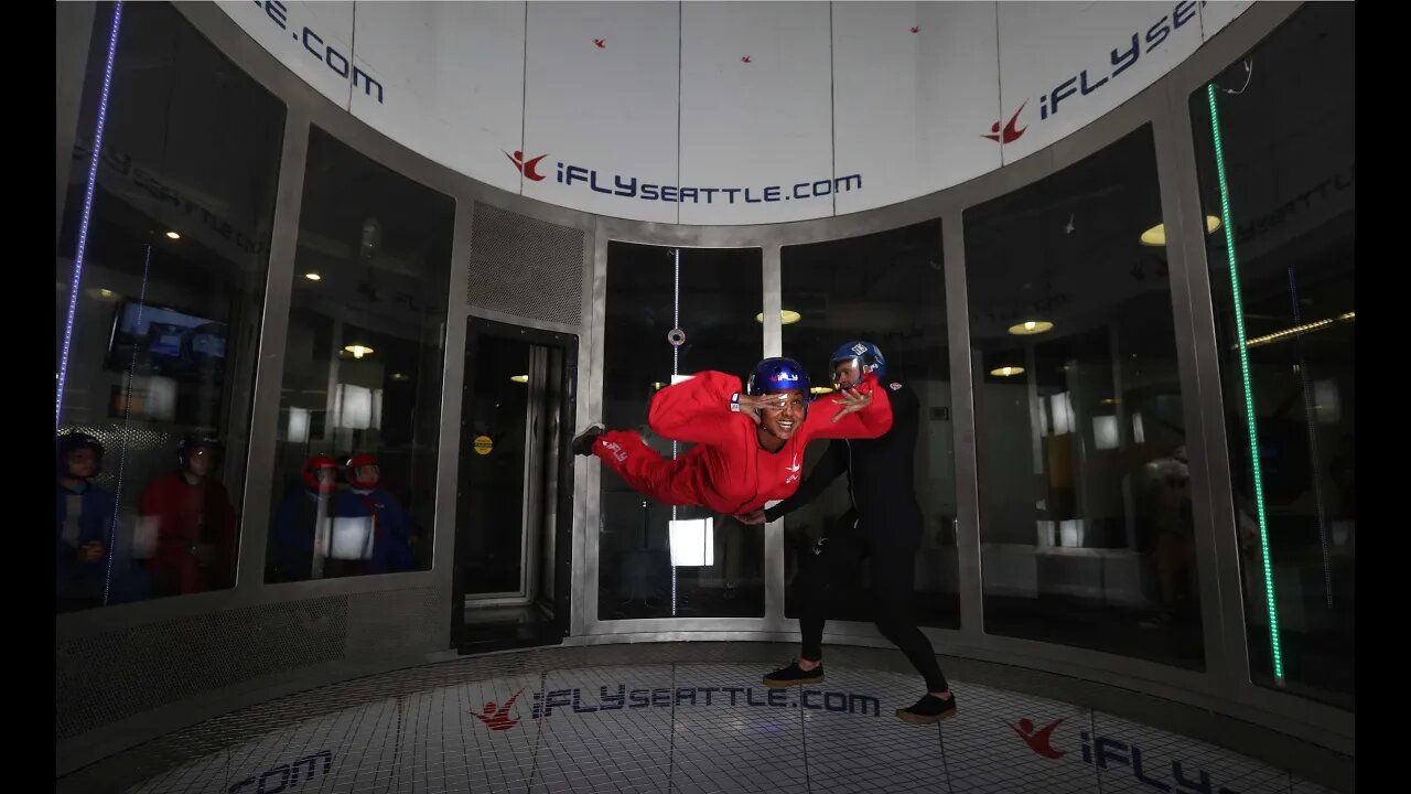 I FLY INDOOR SKYDIVING FUN