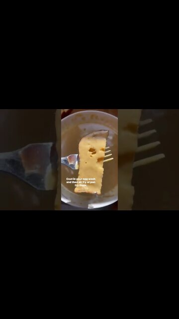 250 calories! Airfried lowcarb French toast sticks. #shorts #keto #frenchtoast