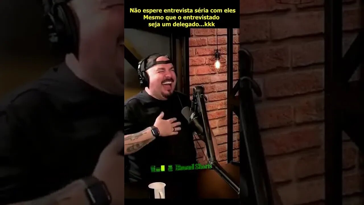 Nunca espere entrevista séria com esses caras...kkk